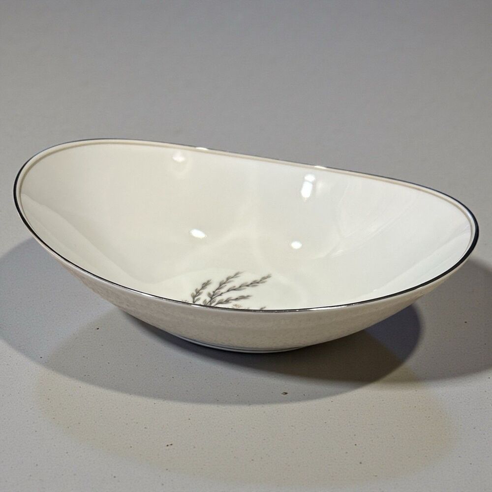 Vintage Noritake China Candice #5509 9” Oval Vegetable Serving Bowl Pussywillow